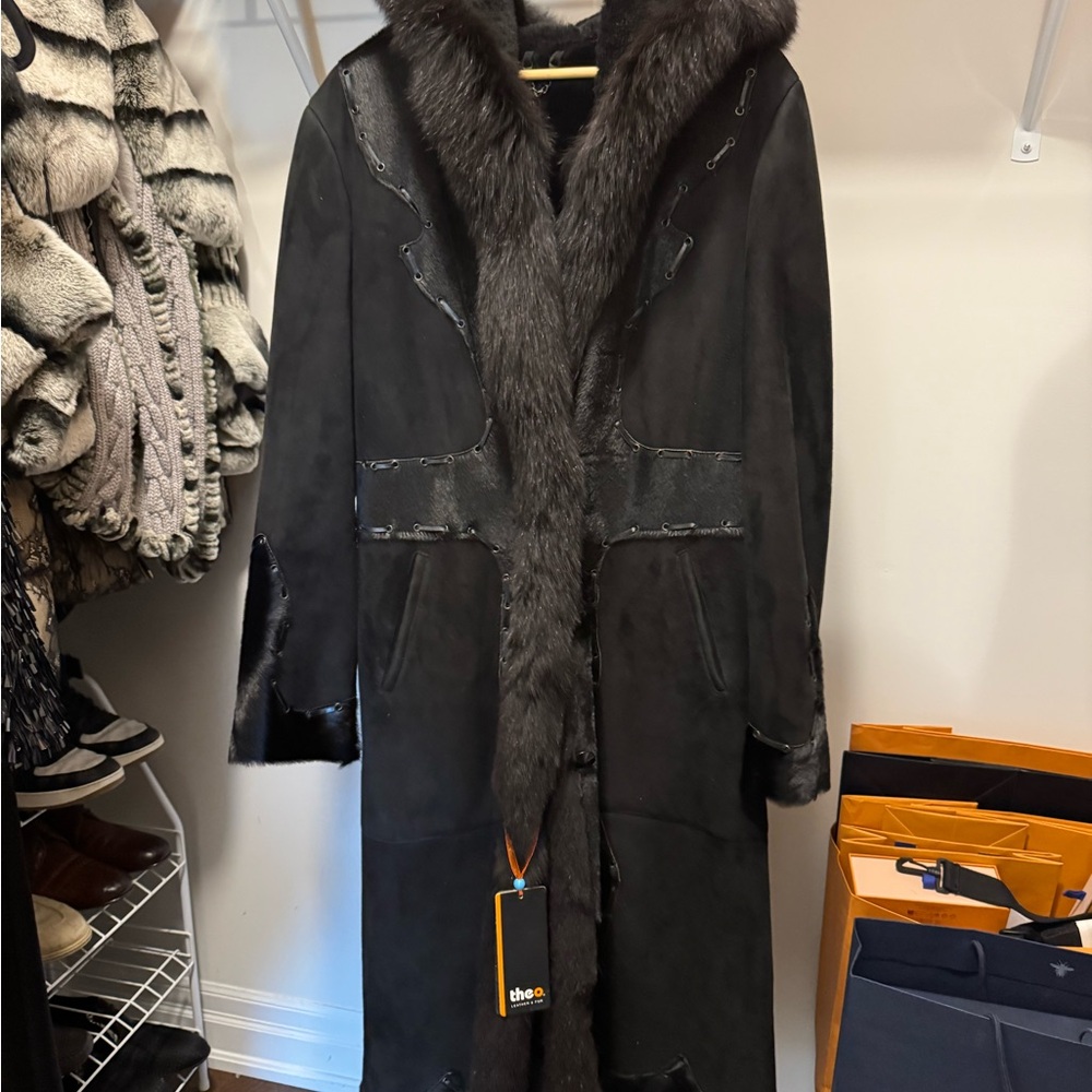 Women's Black Fur-Trimmed Coat